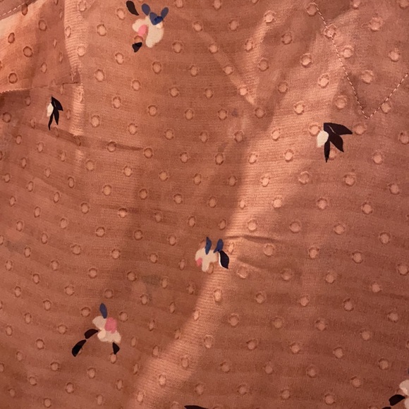 A NEW DAY: V neck sleeveless top - Picture 2 of 5